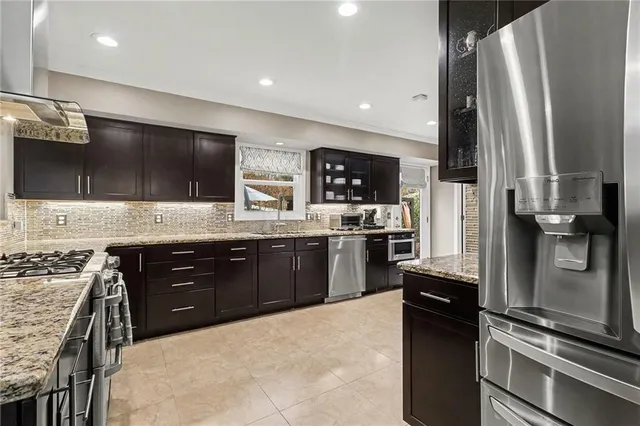 $925,000 | 1873 Queens Way, Atlanta, GA 30341