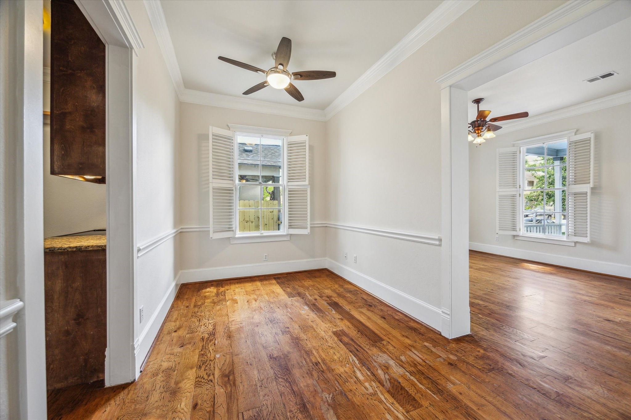 806 Sabine Street Houston, TX 77007 - Photo 9 of 20