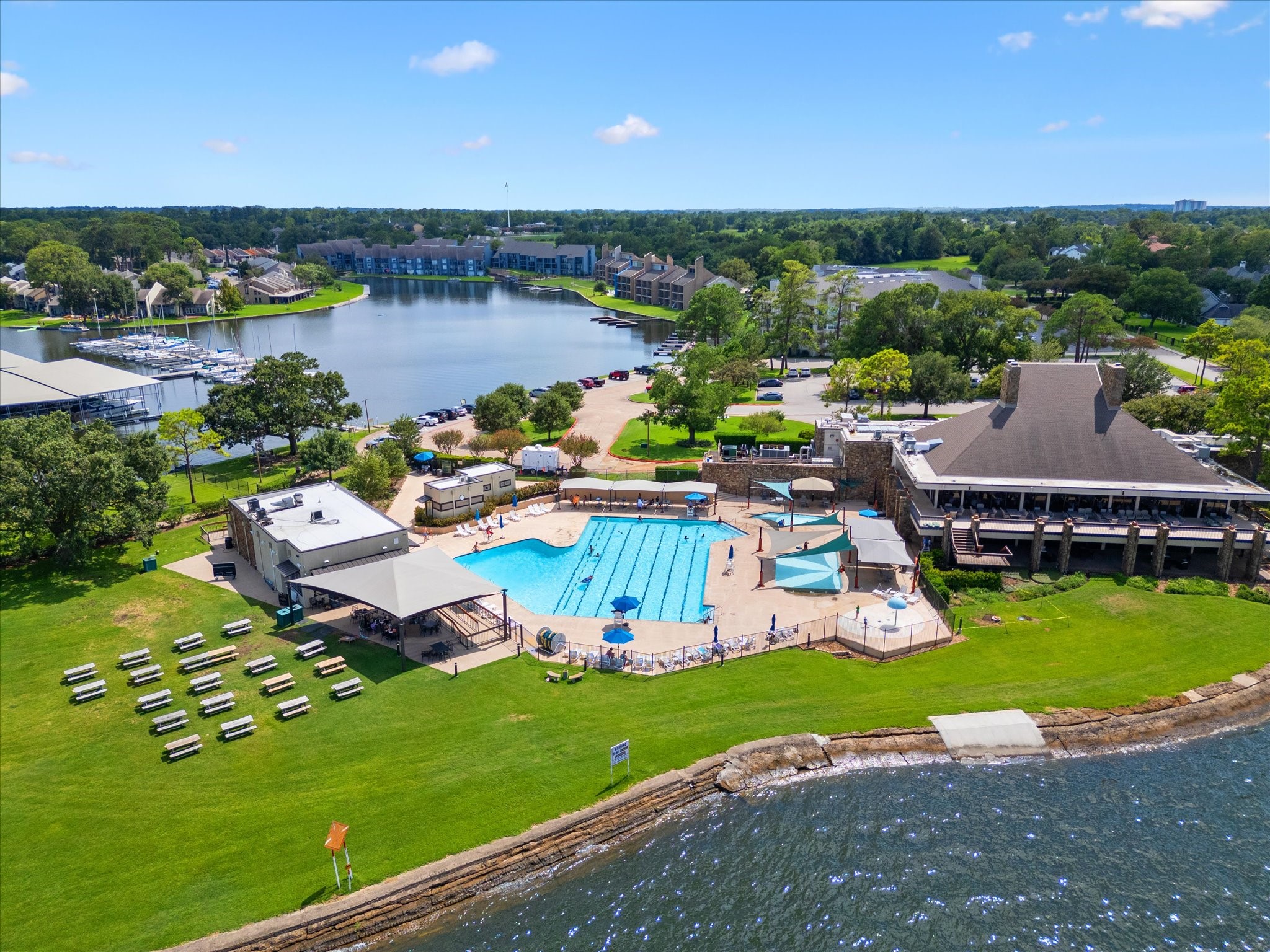 2906 Penninsula Point Montgomery, TX 77356 - Photo 45 of 48 Community Pool