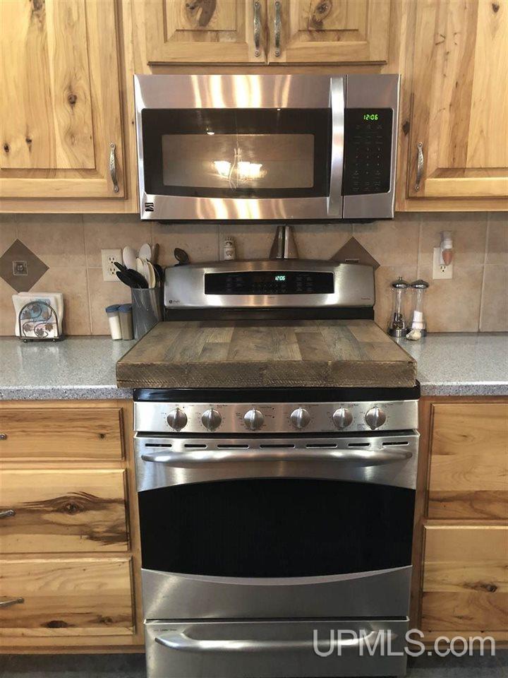 105 Morgan Meadows Road Marquette, MI 49855 - Photo 11 of 38