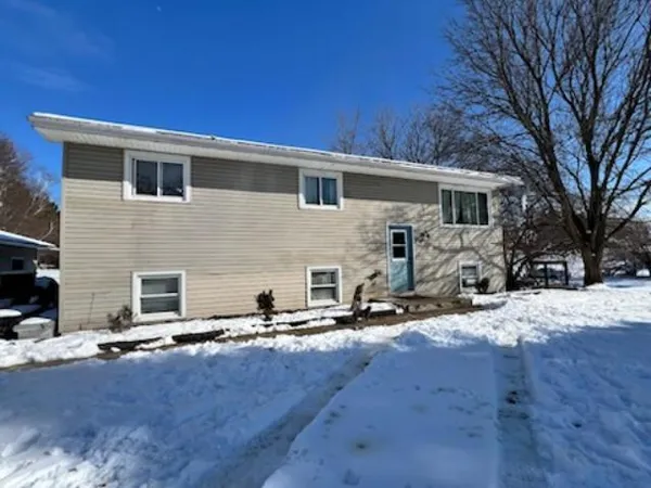 $379,999 | 2452 Eaton Avenue Southeast, Buffalo, MN 55313