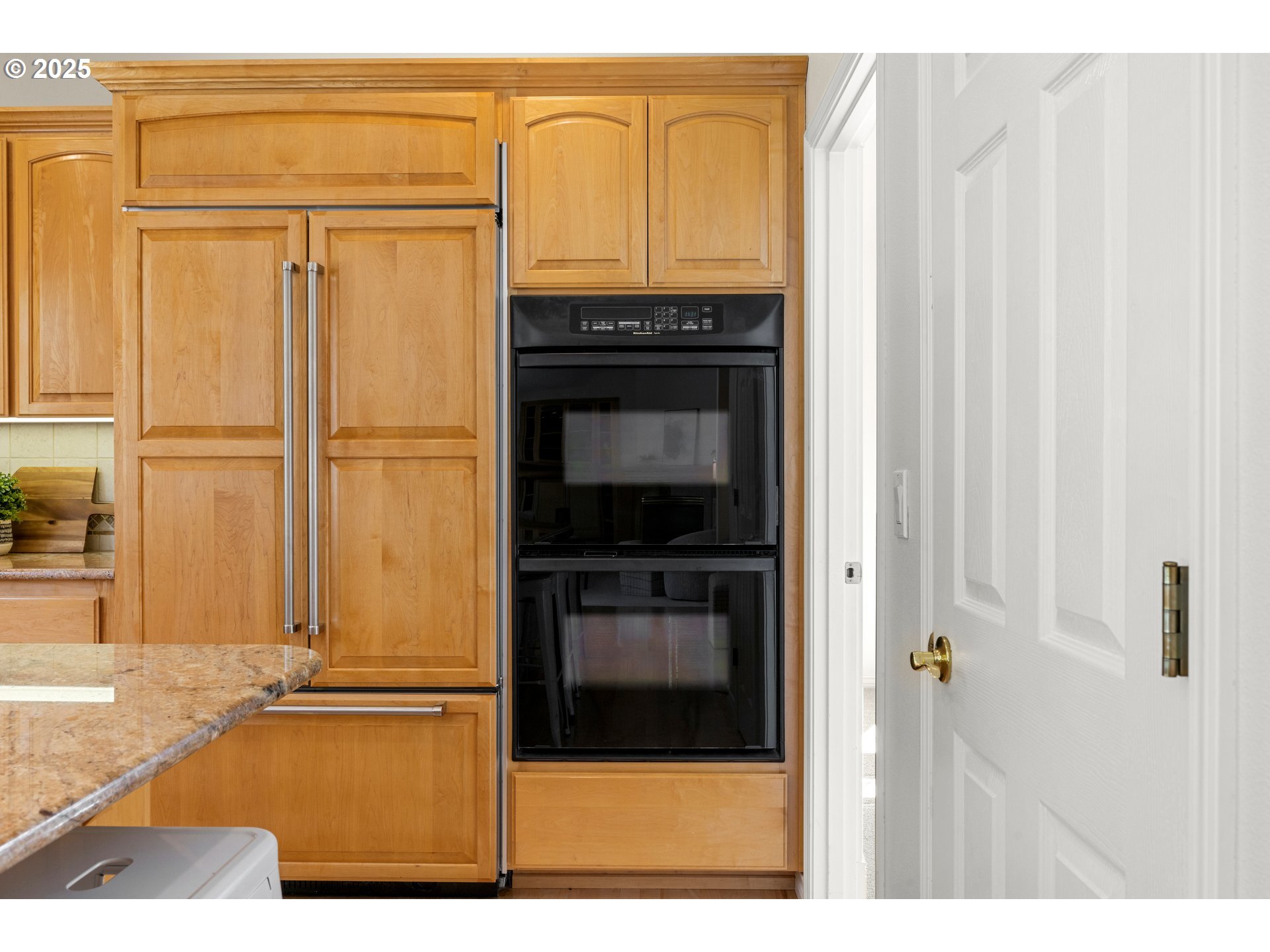 4556 Northwest Oakpoint Way Portland, OR 97229 - Photo 11 of 37