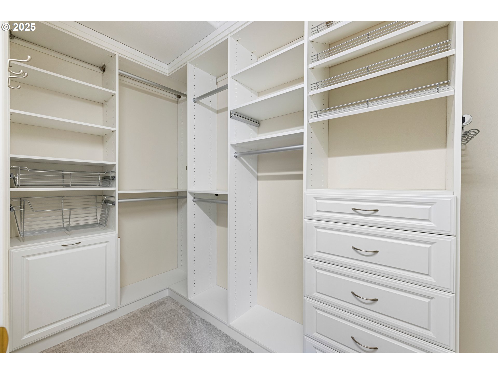 4556 Northwest Oakpoint Way Portland, OR 97229 - Photo 20 of 37