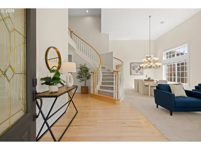 a view of a livingroom with furniture and furniture