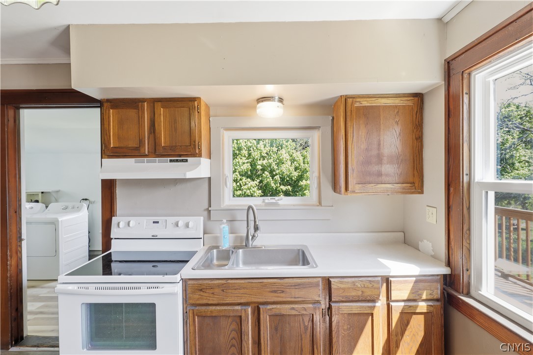 5103 Ridge Road Williamson, NY 14589 - Photo 15 of 29