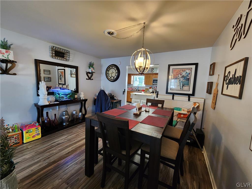 322 Chestnut Street Slatington, PA 18080 - Photo 21 of 50 Dining room