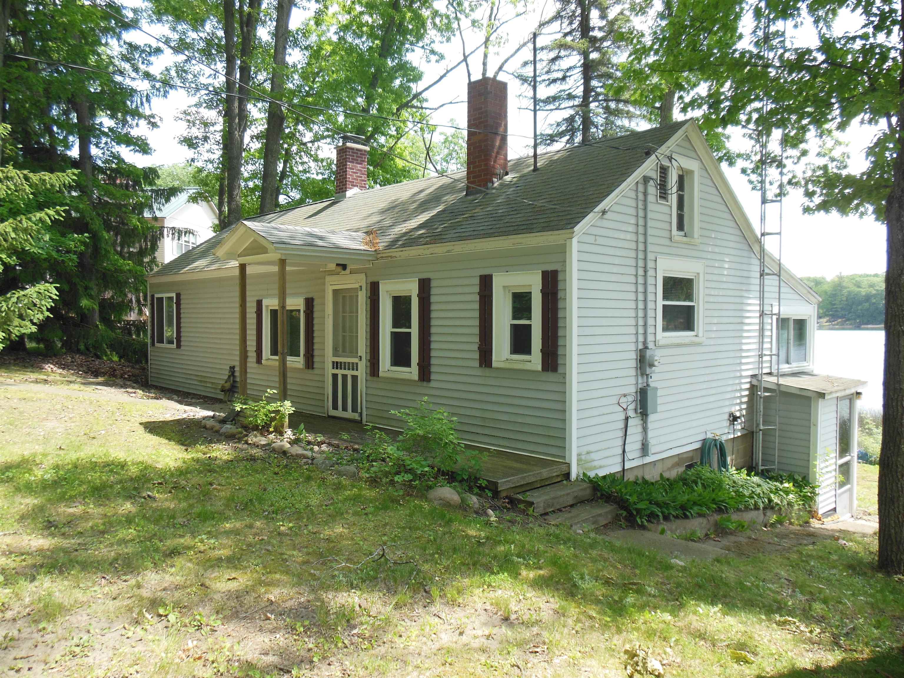 3266 Van Deusen Road Harrison, MI 48625 - Photo 4 of 42