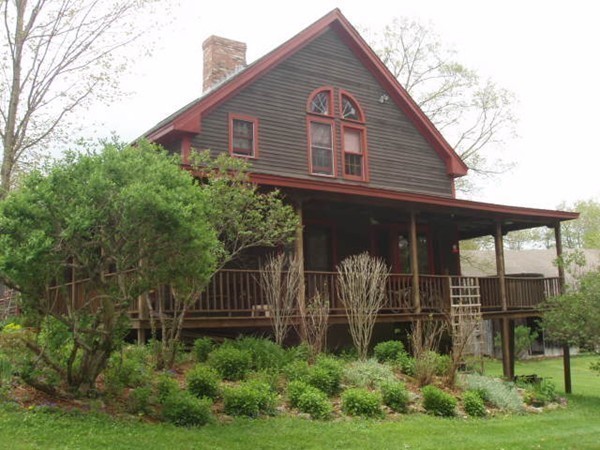 123 Barre Road Hubbardston, MA 01452 - Photo 1 of 30 Gallery Image 1
