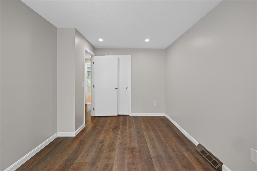 76 Woodridge Road Duxbury, MA 02332 - Photo 31 of 42