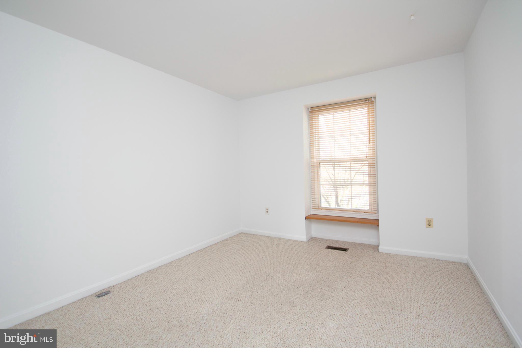 607 Concerto Lane Silver Spring, MD 20901 - Photo 13 of 19 Bedroom