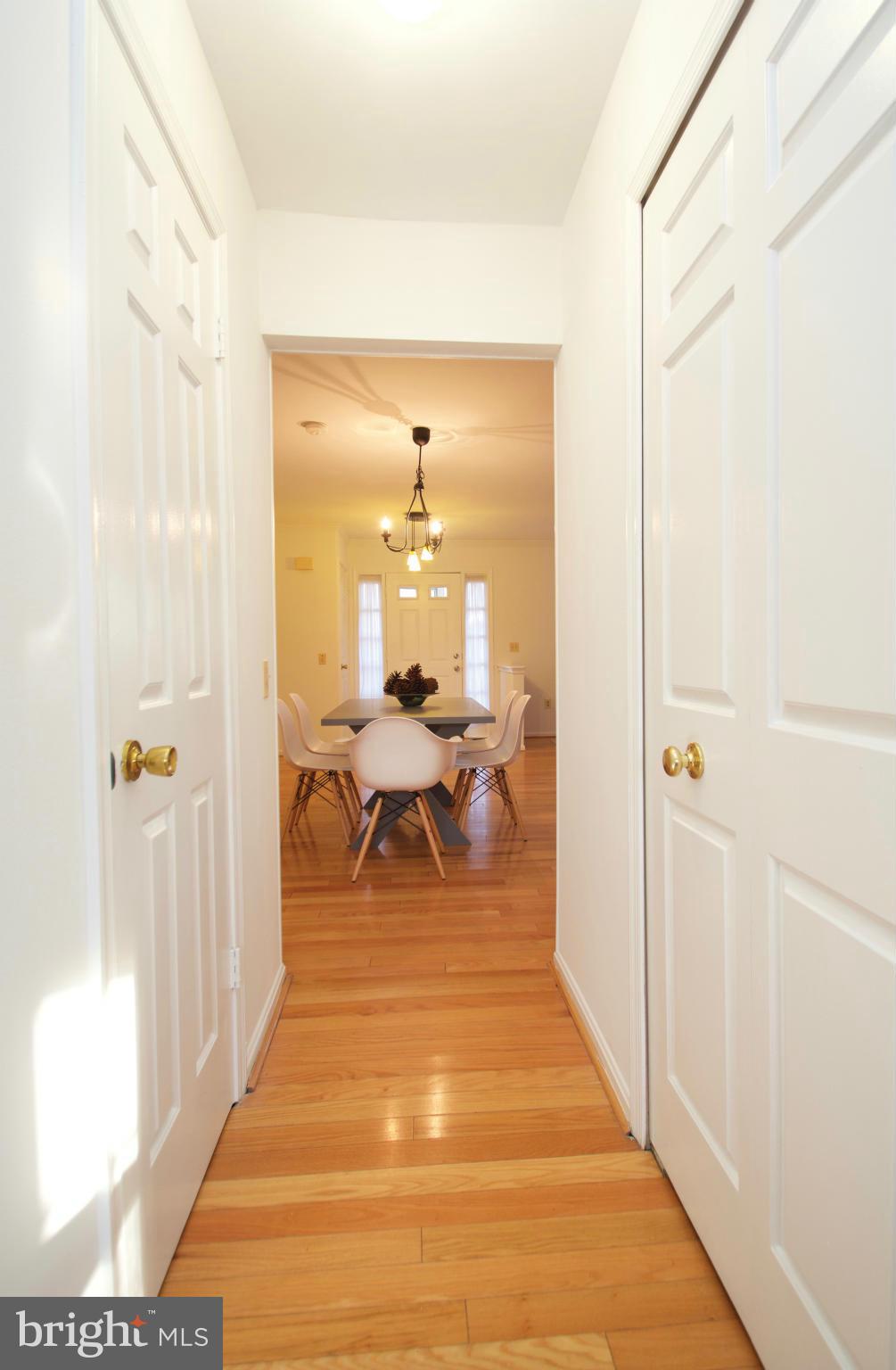 607 Concerto Lane Silver Spring, MD 20901 - Photo 8 of 19 Interior (General)