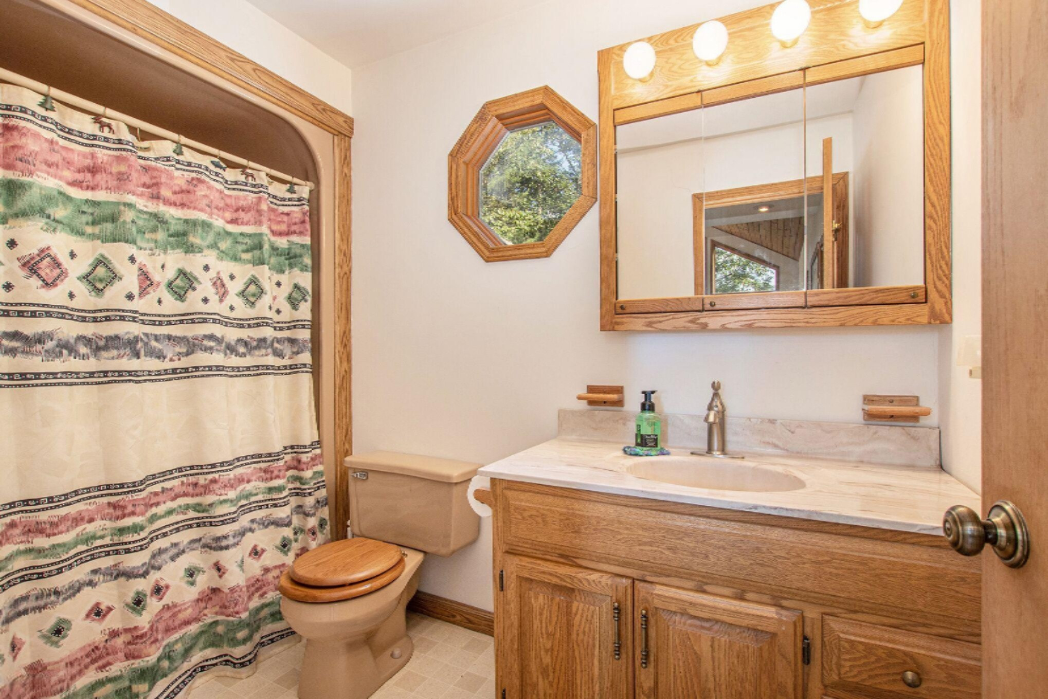 7001 A Road Branch, MI 49402 - Photo 15 of 22 Main Flr Full Bath