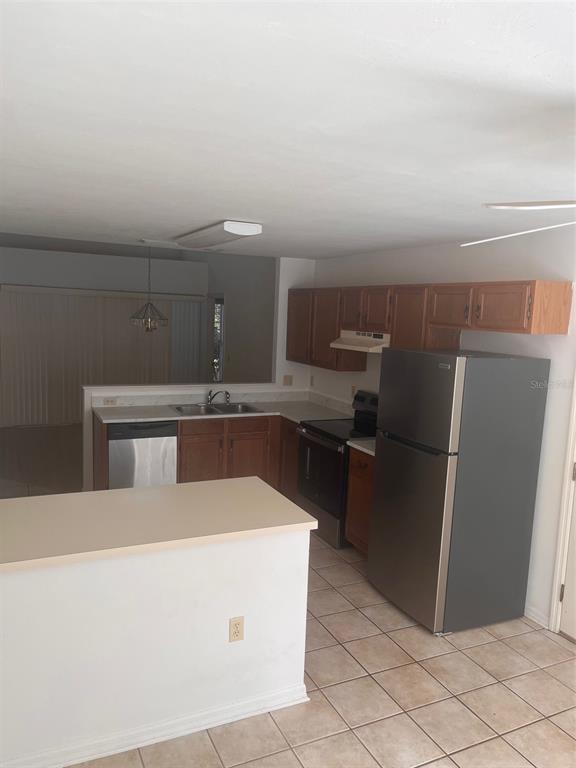 5018 Southwest 94th Street Gainesville, FL 32608 - Photo 12 of 14