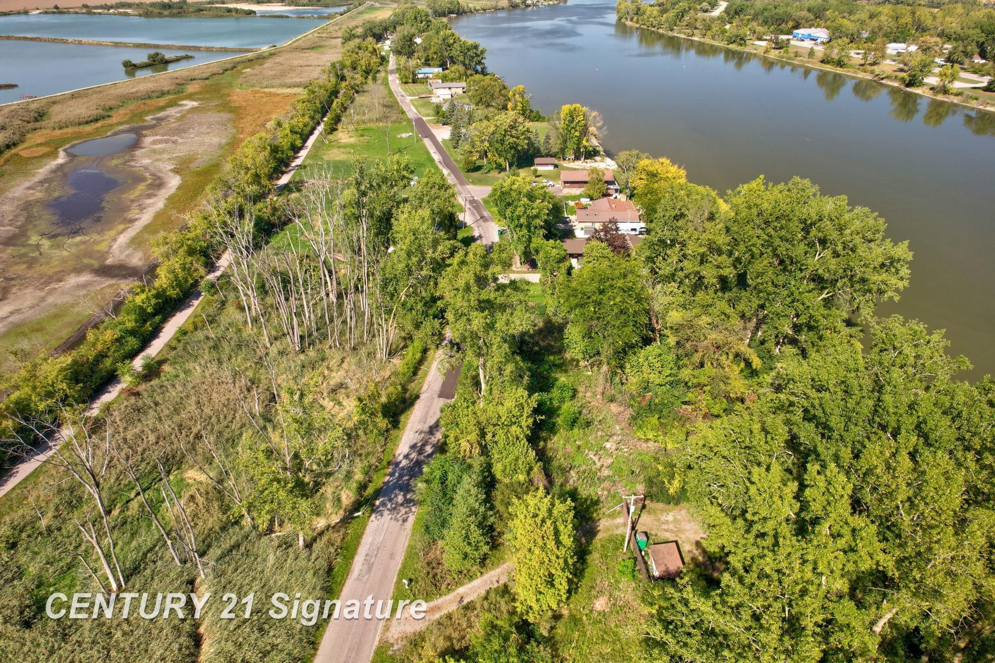 Melbourne Road Saginaw, MI 48604 - Photo 1 of 27