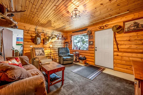 $499,000 | 4895 West Birch Lane, Pentwater, MI 49449