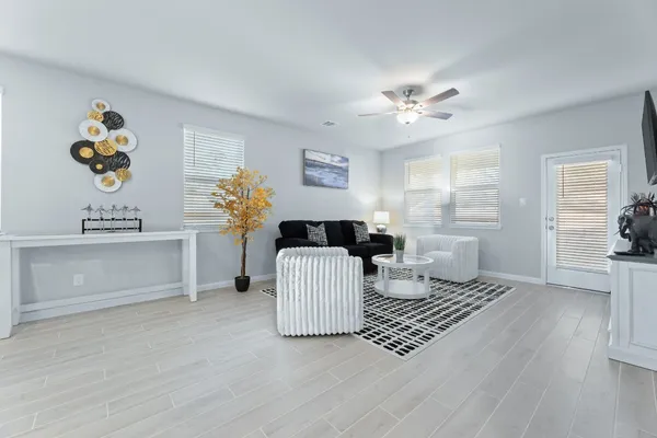 $4,500 | 1906 Texas Live Oak Court, Conroe, TX 77304