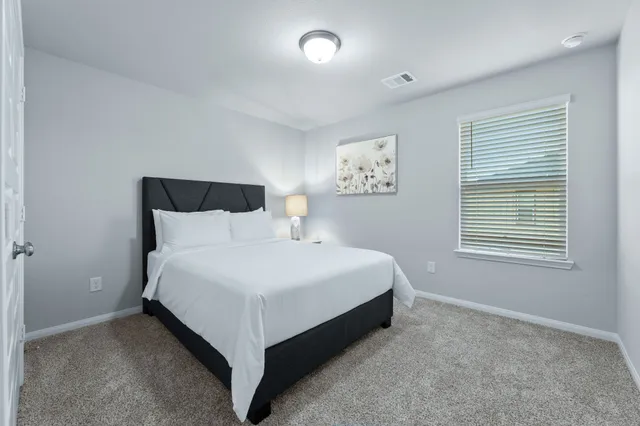 $4,500 | 1906 Texas Live Oak Court, Conroe, TX 77304