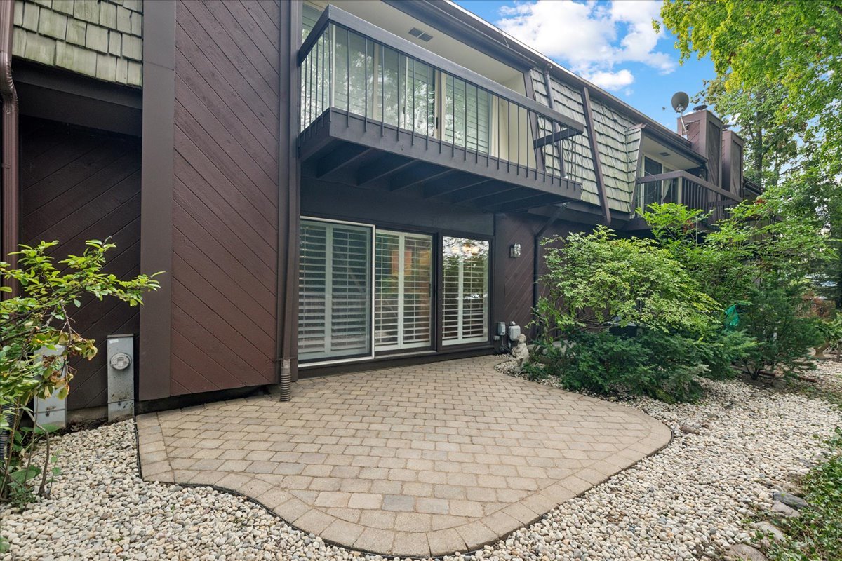 1621 Winnetka Road Glenview, IL 60025 - Photo 16 of 20 Gallery Image 16
