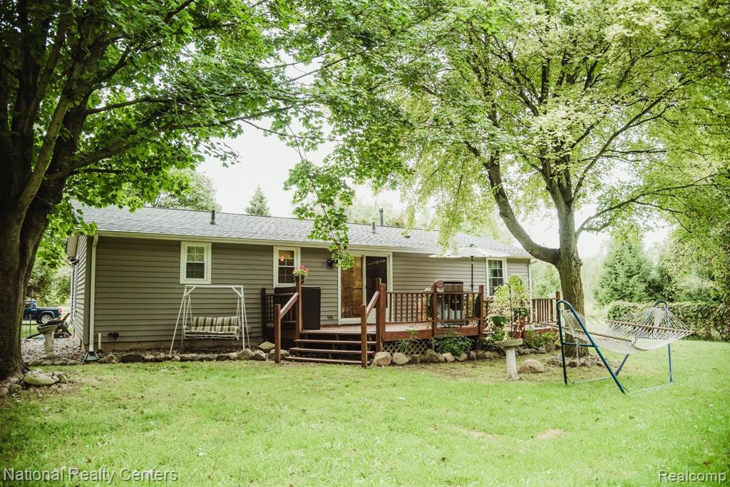 6159 Golf Club Road Howell, MI 48843 - Photo 30 of 32