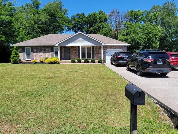 $1,795 | 6619 Keystone Drive, Murfreesboro, TN 37129