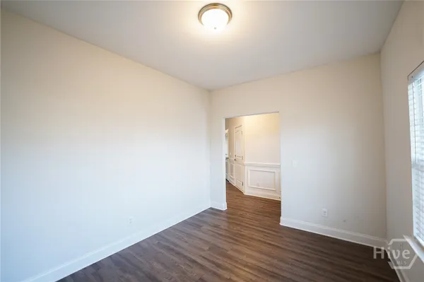 $2,400 | 363 Coconut Drive, Bloomingdale, GA 31302