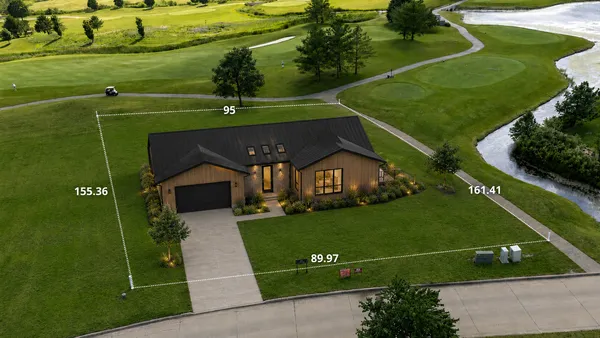 $1,000,000 | 3049 East Stone Creek Boulevard, Urbana, IL 61802