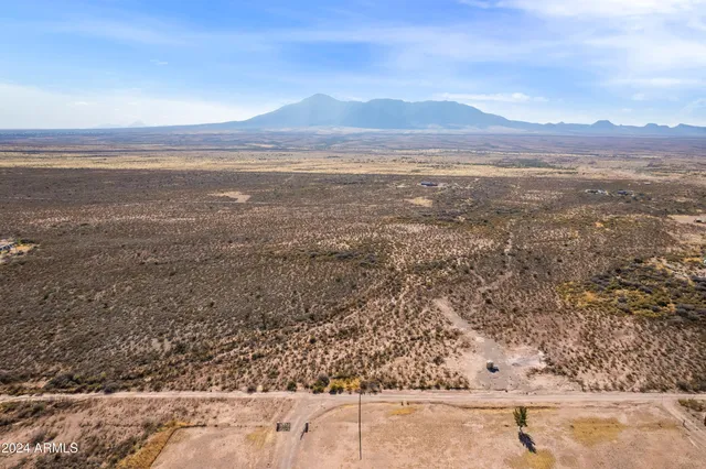 $44,750 | 7.1-acres West Oldsmobile Drive, Bisbee, AZ 85603