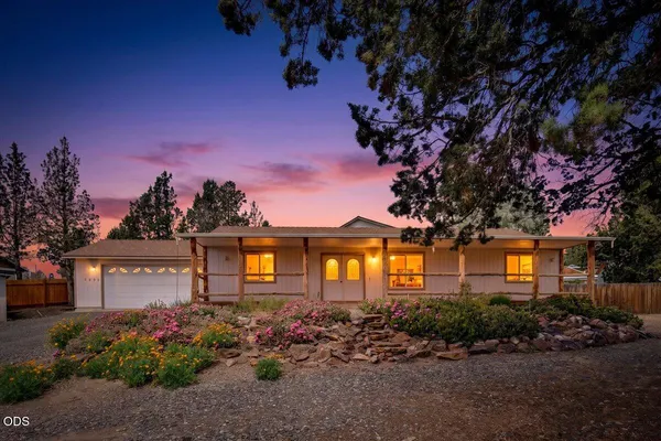 $399,000 | 6089 North W Combs Street, Prineville, OR 97754