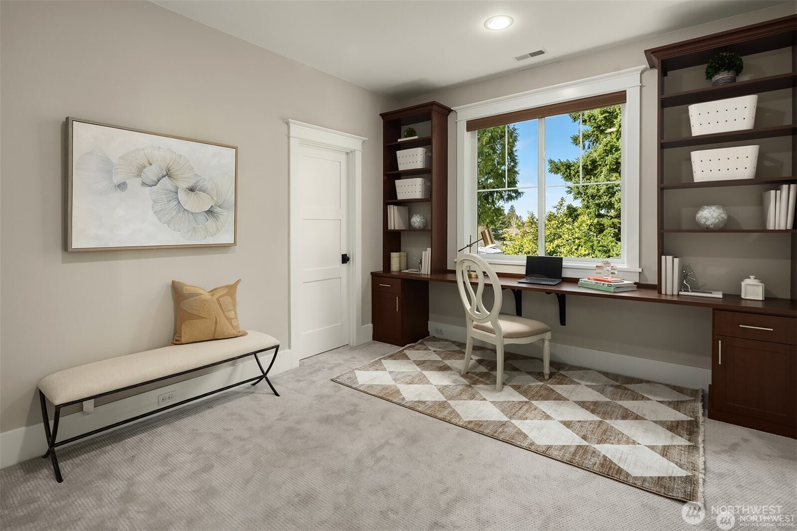 10610 Northeast 28th Street Bellevue, WA 98004 - Photo 24 of 35