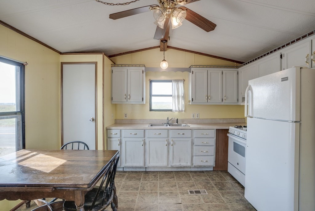 34-36 Old Point Road Newbury, MA 01951 - Photo 22 of 35 Gallery Image 22