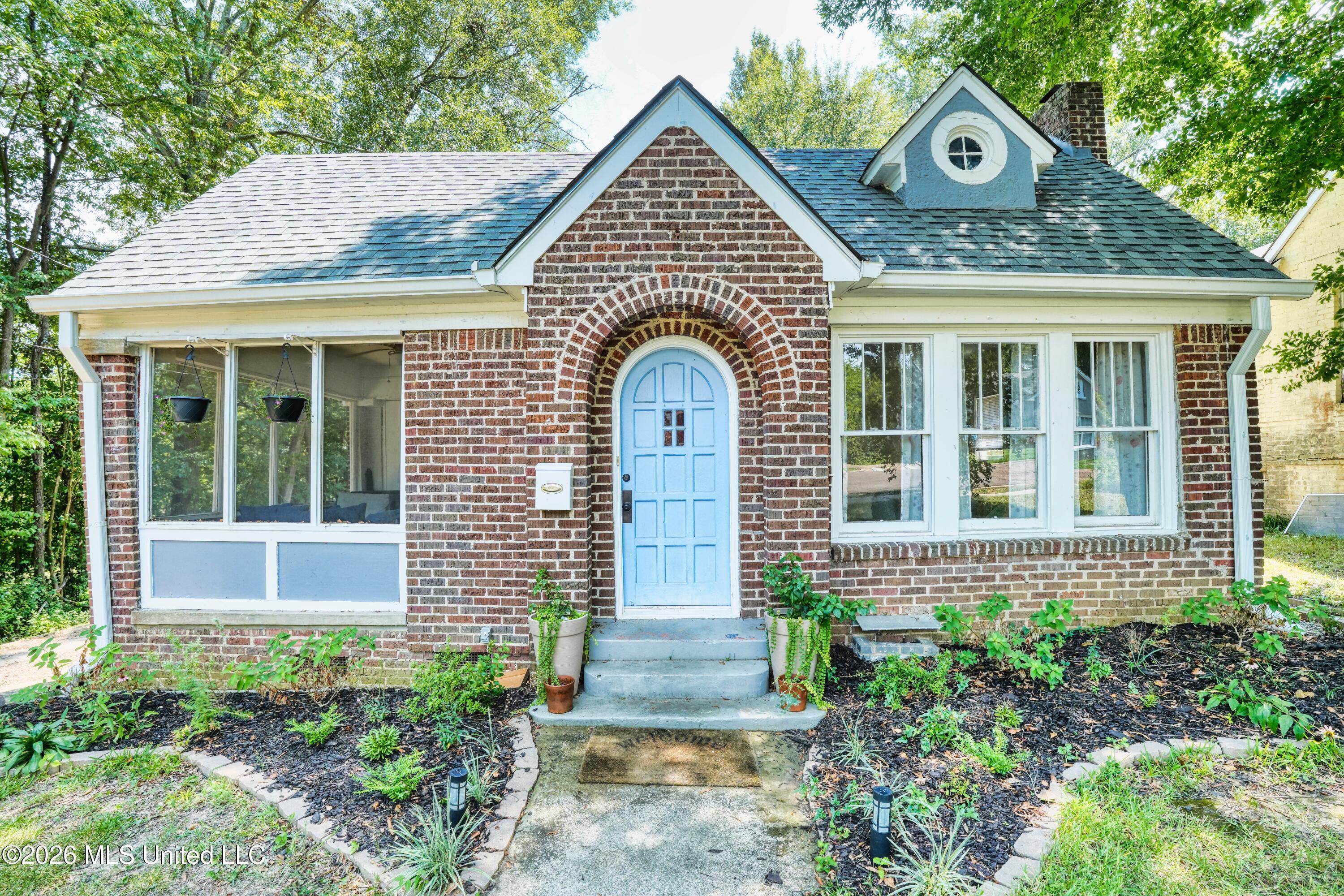 431 Decelle Street Jackson, MS 39216 - Photo 6 of 42 DSC00843_HDR