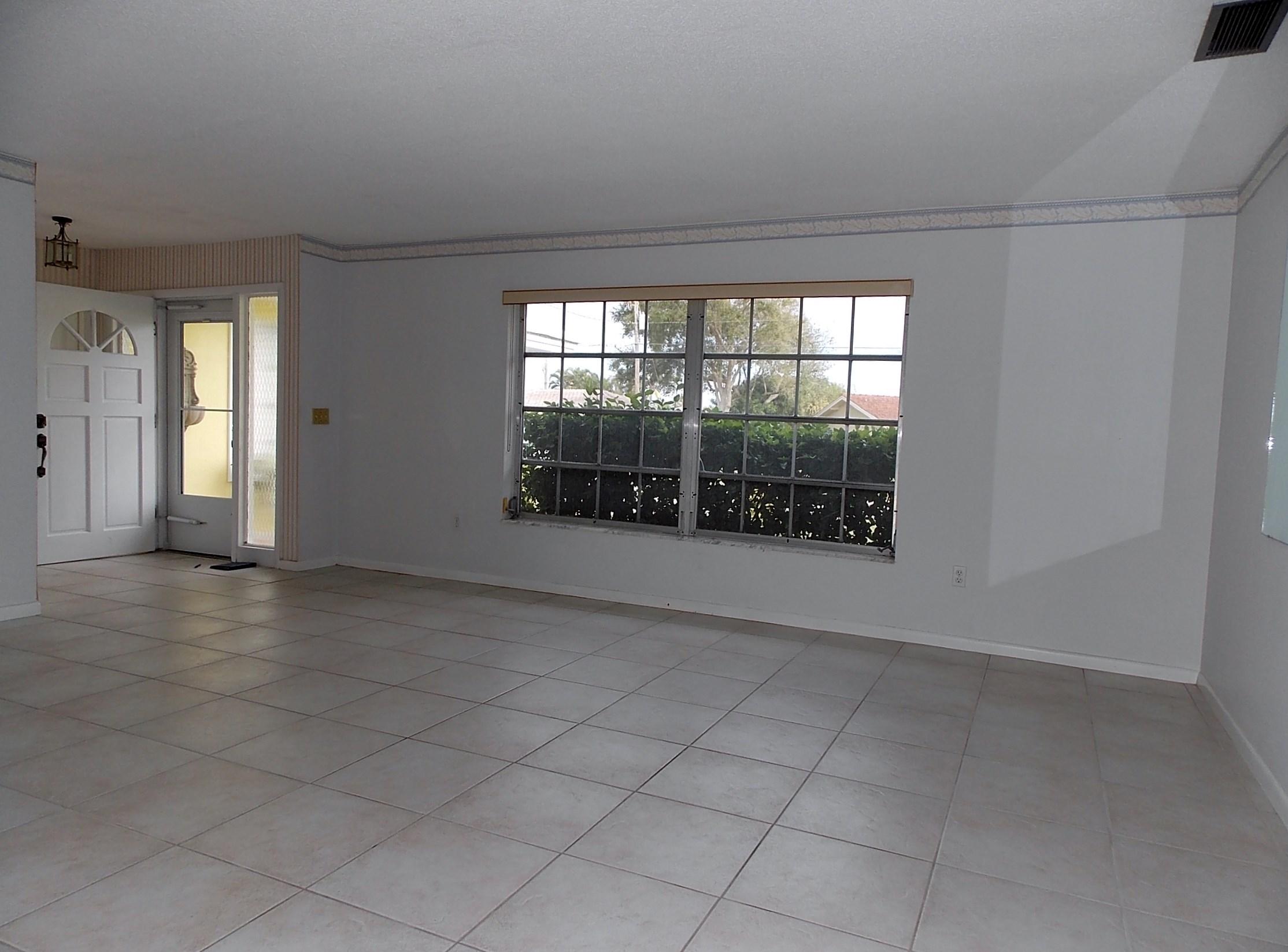1812 Ascott Road Juno Beach, FL 33408 - Photo 8 of 15 DSCN1143