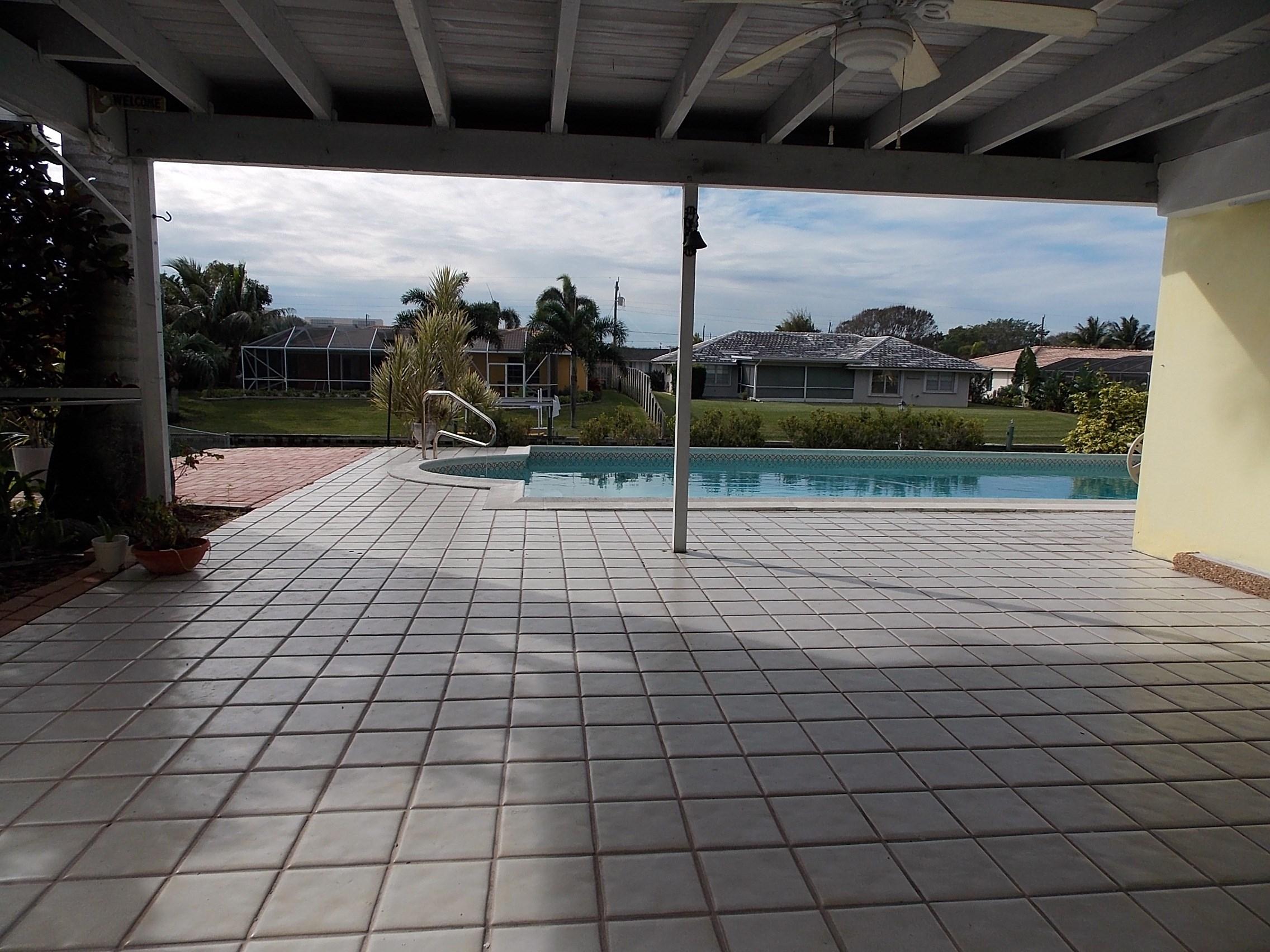 1812 Ascott Road Juno Beach, FL 33408 - Photo 10 of 15 DSCN1145
