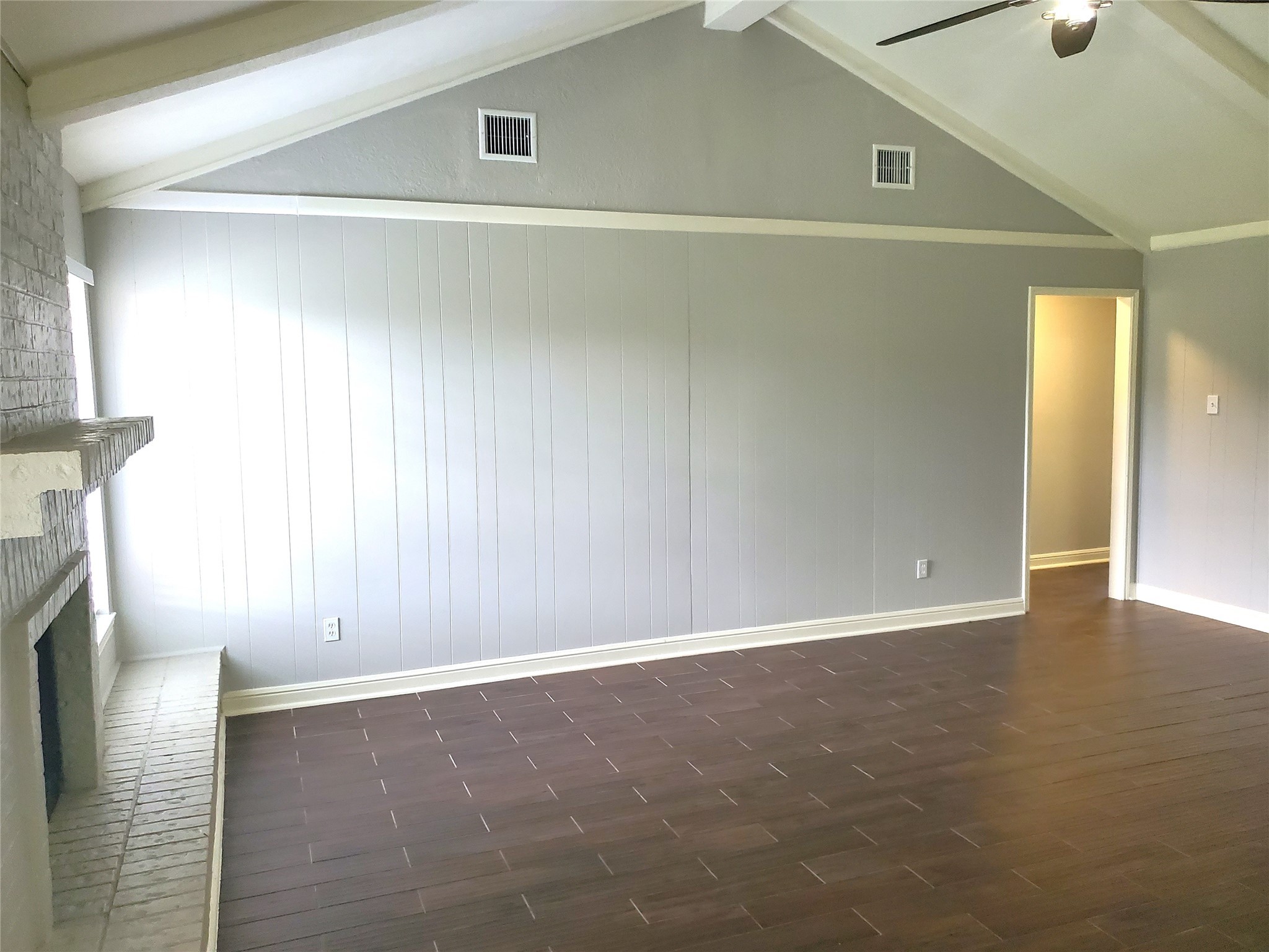 4507 Seneca Street Pasadena, TX 77504 - Photo 10 of 23 a view of an empty room