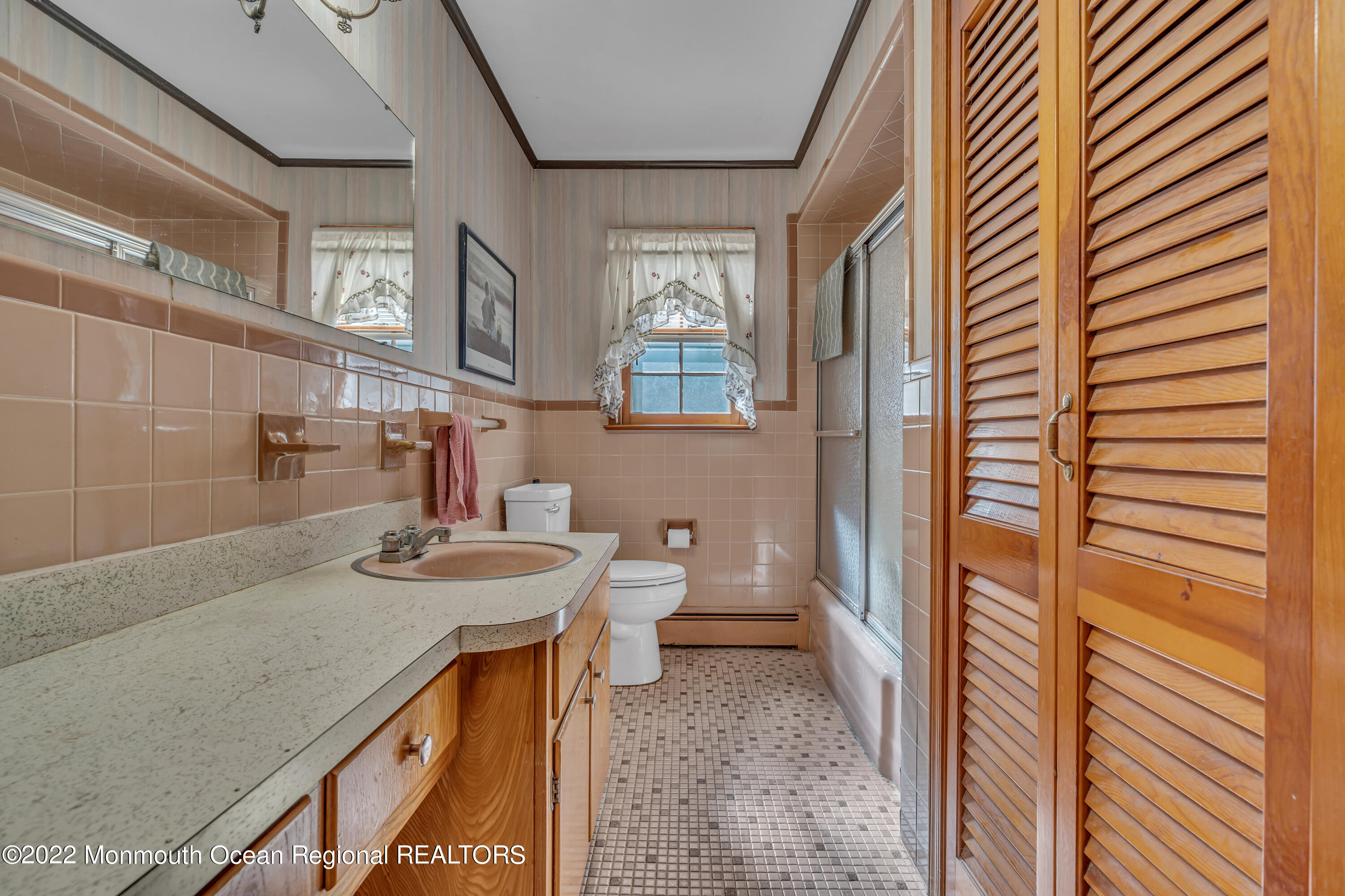543 Robin Hood Road Brick, NJ 08724 - Photo 17 of 36 016_dsc02343