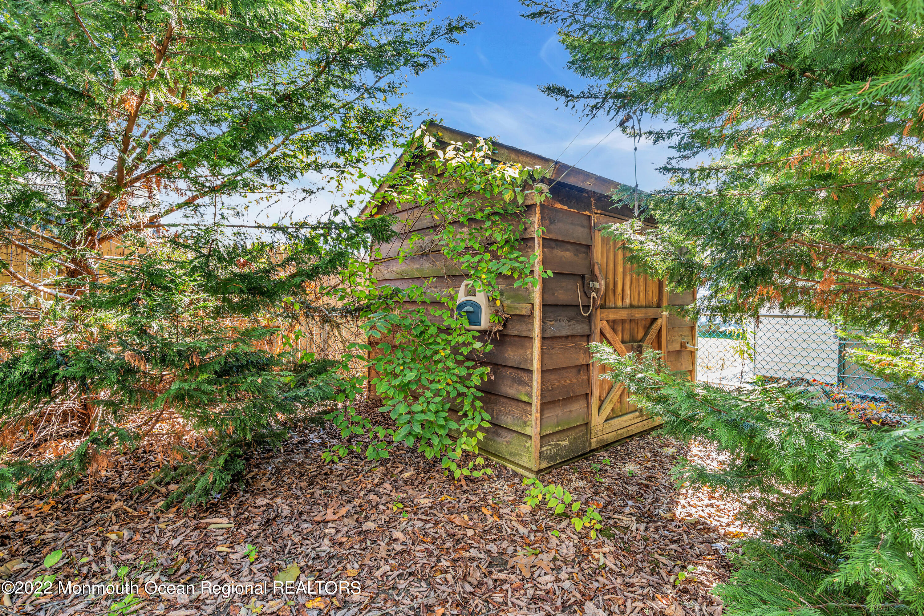 543 Robin Hood Road Brick, NJ 08724 - Photo 32 of 36 044_dsc02515