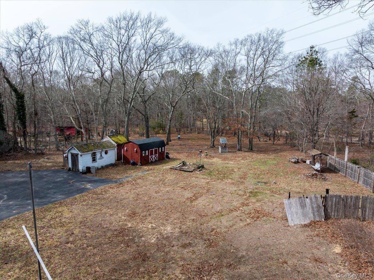 309 Primrose Path Manorville, NY 11949 - Photo 3 of 26