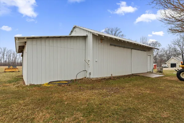 $435,500 | 12550 Garr Road, Buchanan, MI 49107