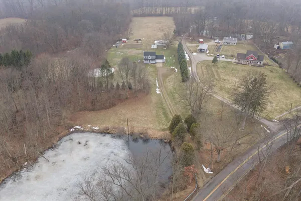 $435,500 | 12550 Garr Road, Buchanan, MI 49107