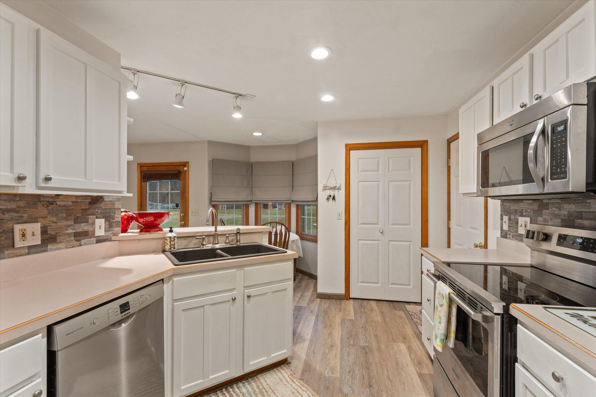 12550 Garr Road Buchanan, MI 49107 - Photo 6 of 57 14-DSC01838