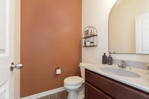 $395,000 | 6156 North Cedarwood Drive, McCordsville, IN 46055