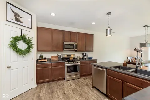 $395,000 | 6156 North Cedarwood Drive, McCordsville, IN 46055