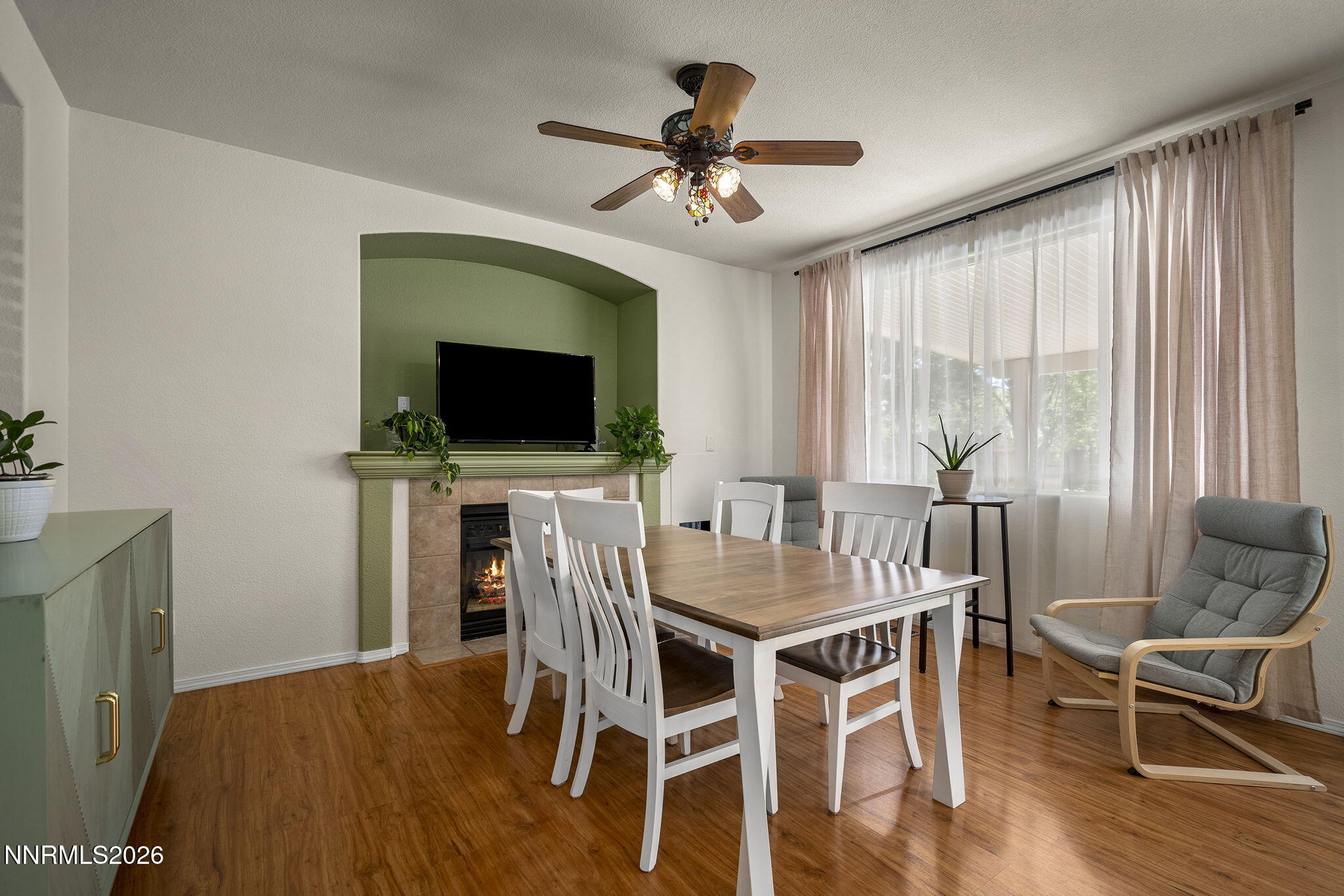 9629 Thunder Mountain Way Reno, NV 89521 - Photo 7 of 28 7-web-or-mls-_DSC6073