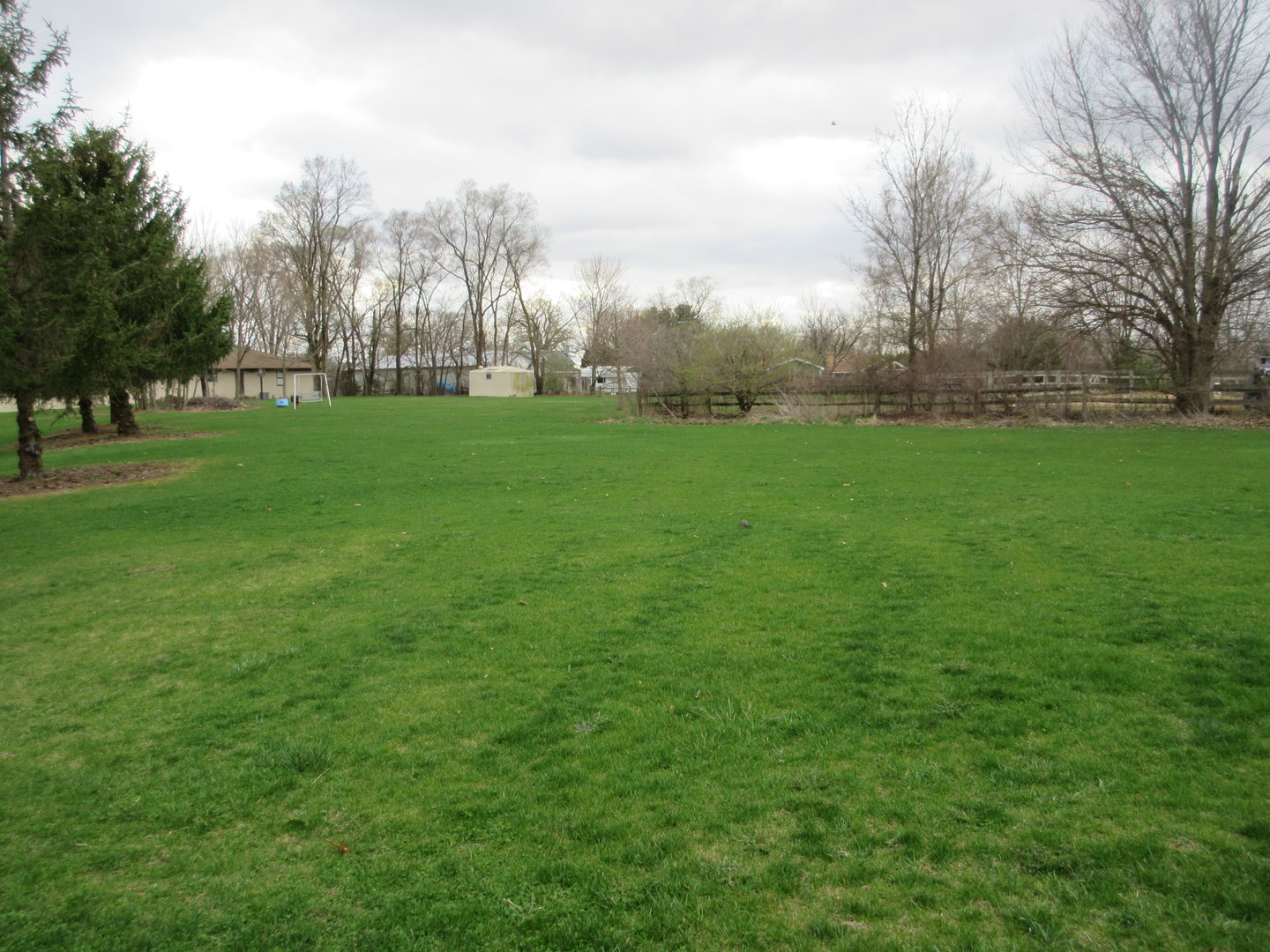 28081 Indian Point Road Sycamore, IL 60178 - Photo 21 of 24 a view of grassy field
