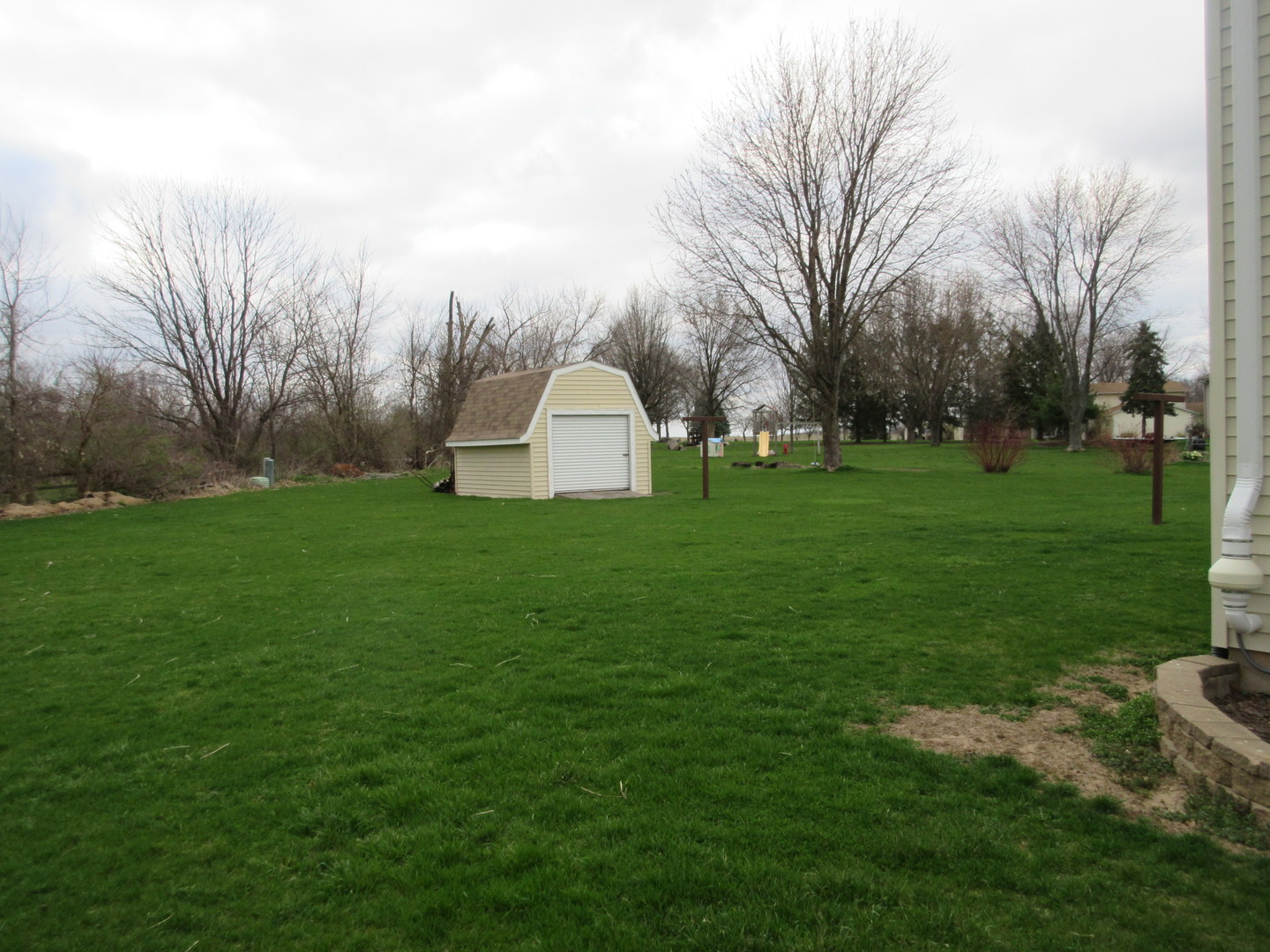28081 Indian Point Road Sycamore, IL 60178 - Photo 23 of 24 a view of a park with large trees