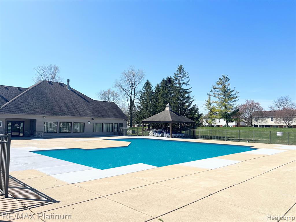 6879 Longwood Road Canton, MI 48187 - Photo 29 of 32 Gallery Image 29