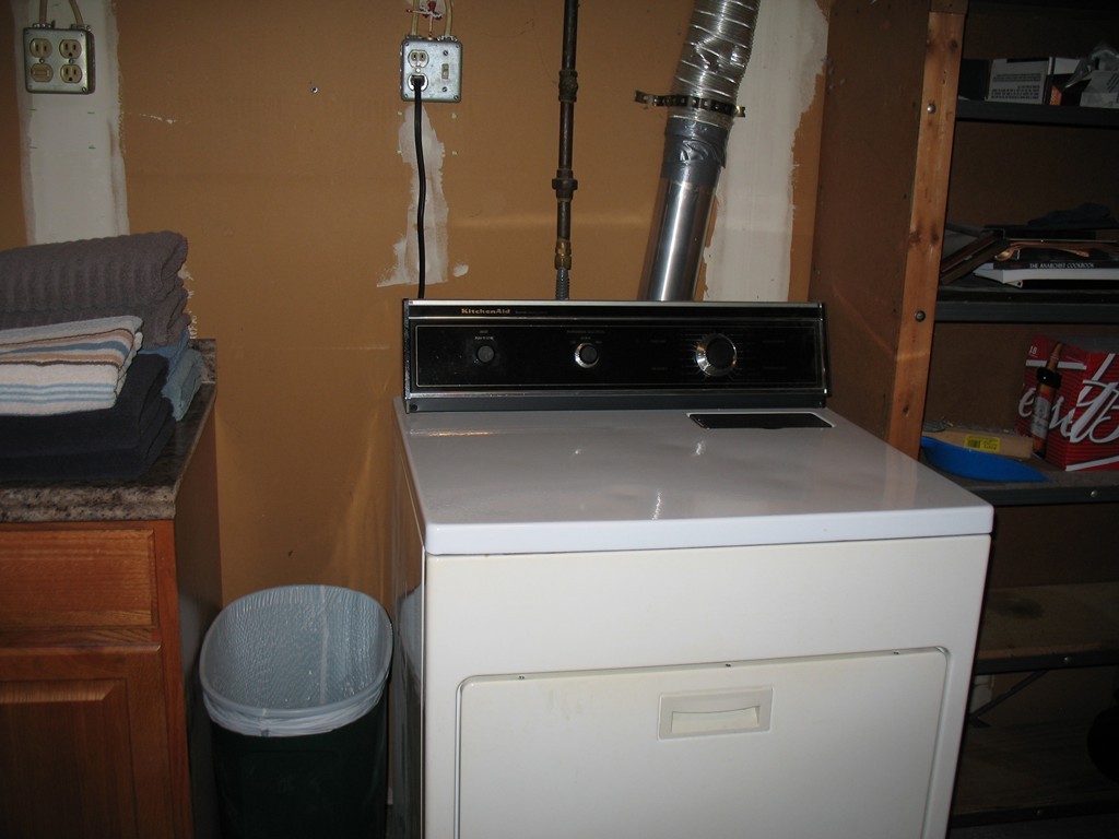 202 Davis Road Dracut, MA 01826 - Photo 18 of 26 Gallery Image 18