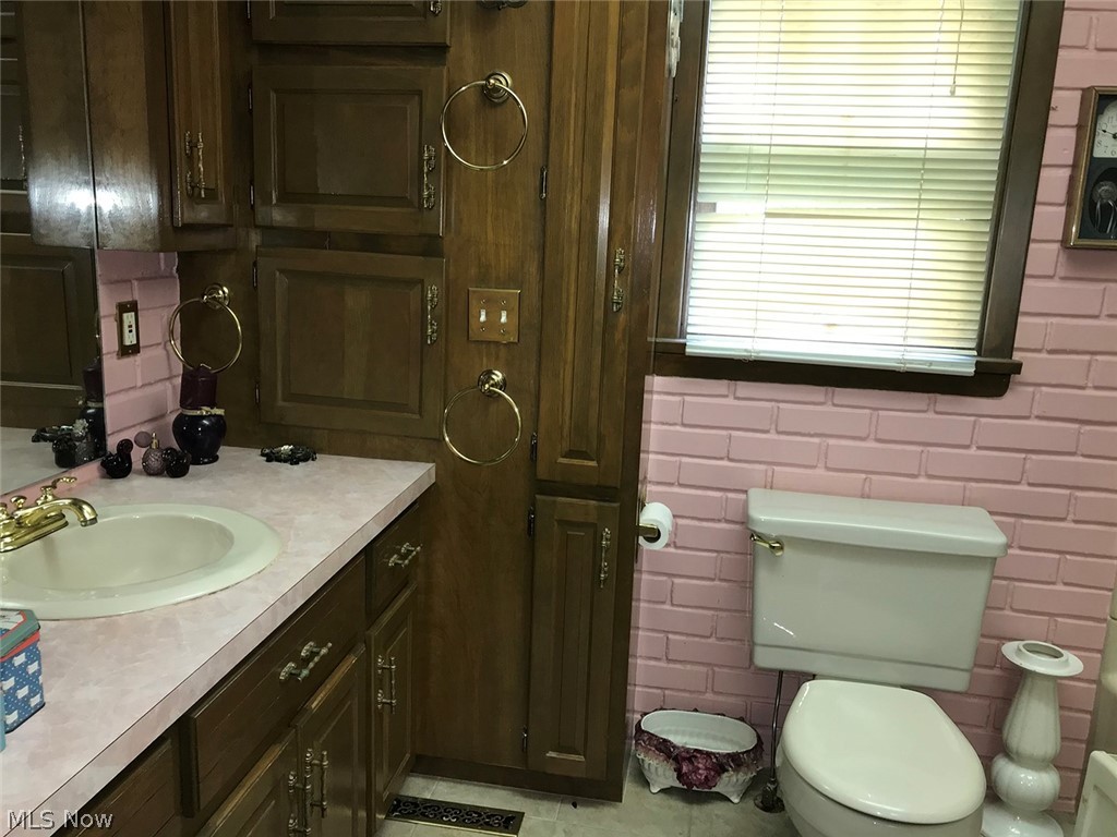 3414 Eastern Road Barberton, OH 44203 - Photo 16 of 23 Gallery Image 16
