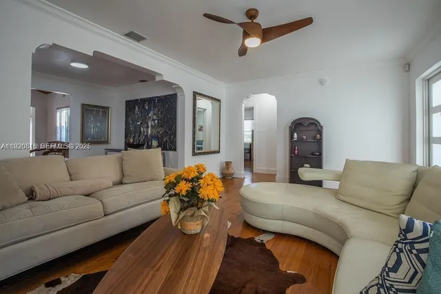 $7,000 | 753 Northeast 81st Street, Miami, FL 33138