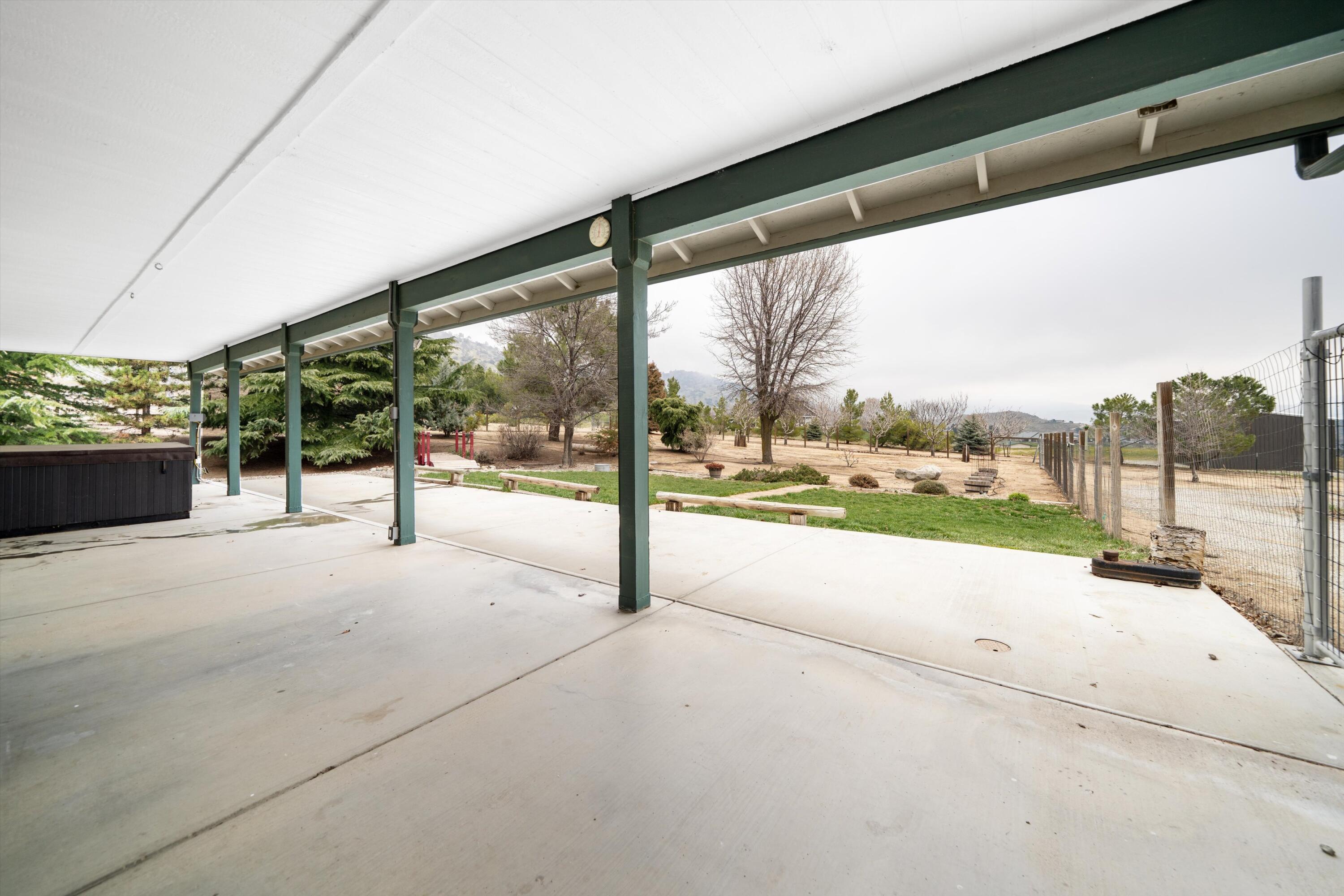 27900 Cummings Valley Road Tehachapi, CA 93561 - Photo 17 of 23